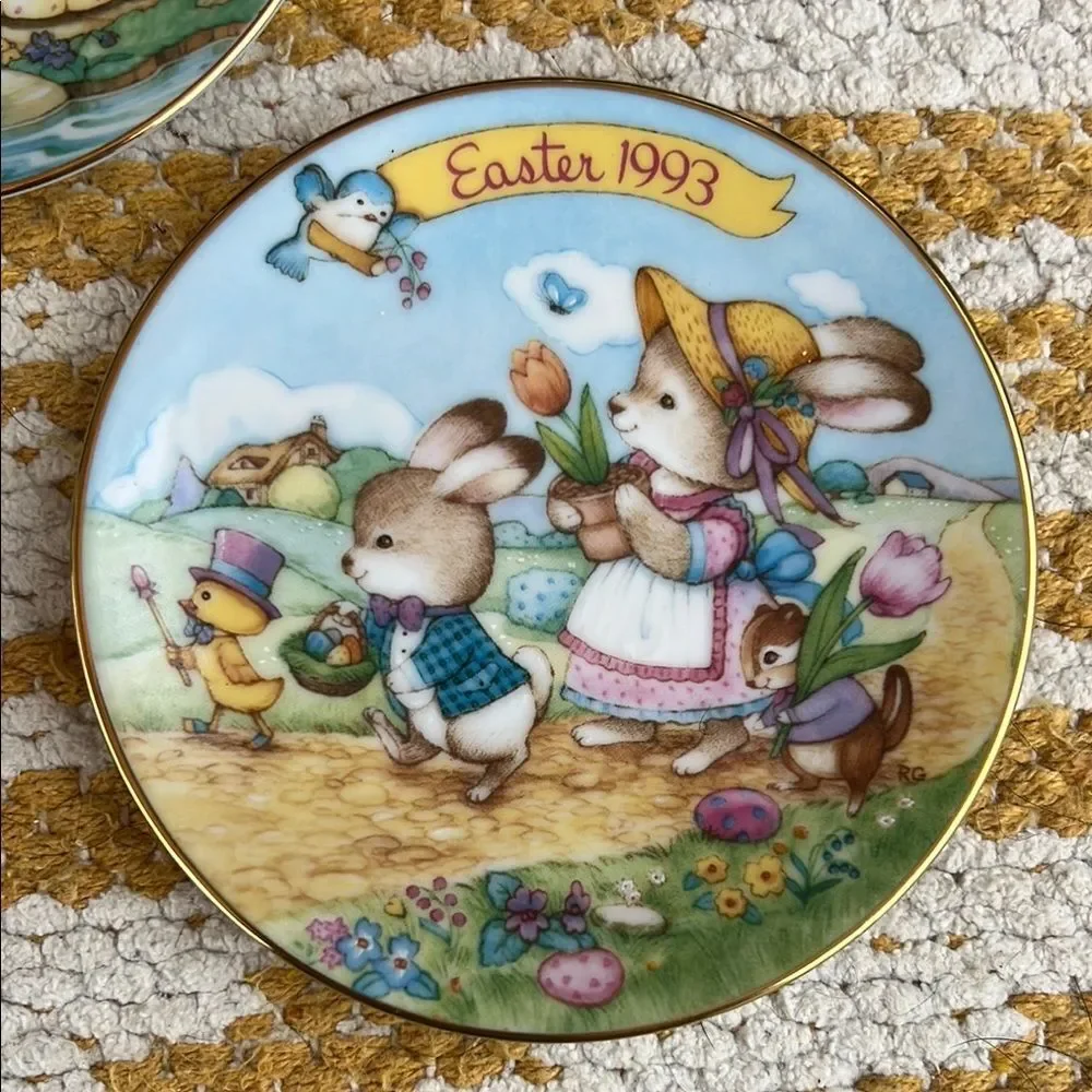 Avon Easter Collectible Plates Set 1991 1992 1993 Bunny Porcelain 22K Gold Trim